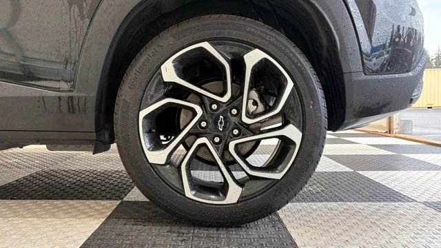 New 2026 Chevrolet Trax RS w/ Driver Confidence Package image 10