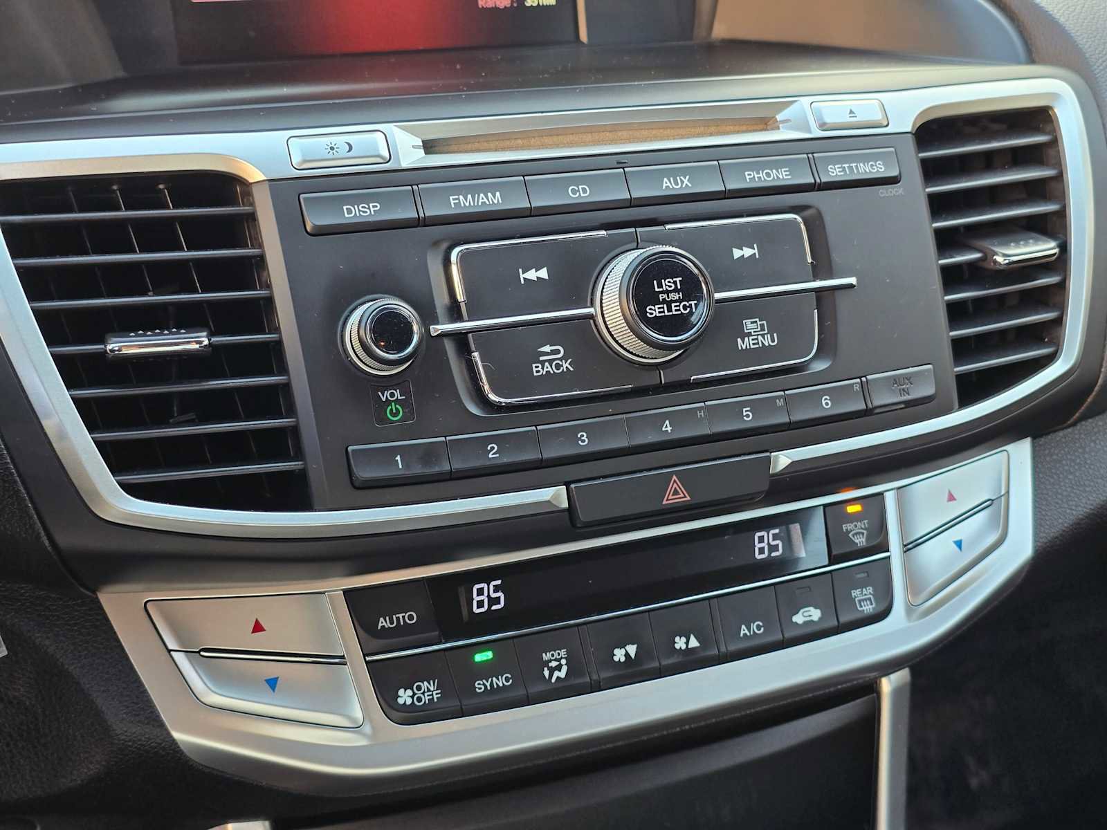 Used 2015 Honda Accord Sport image 30