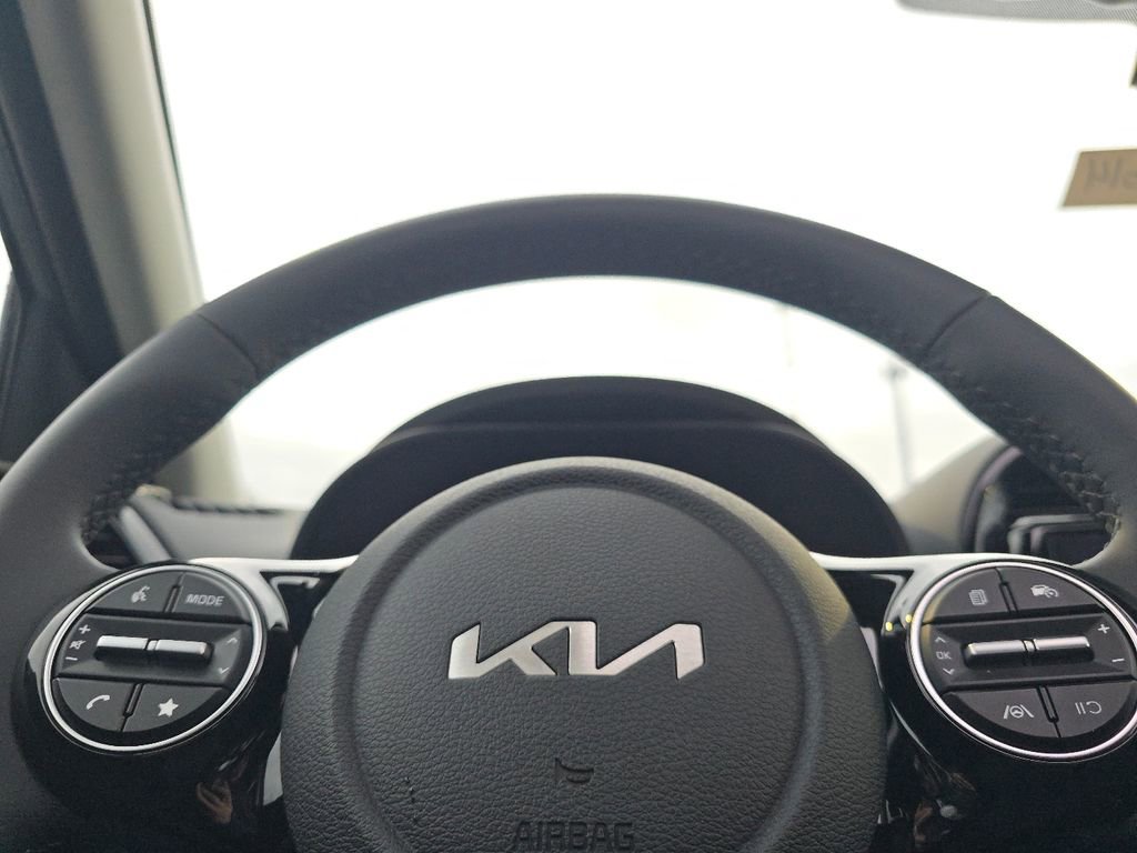 New 2025 Kia Soul EX image 25