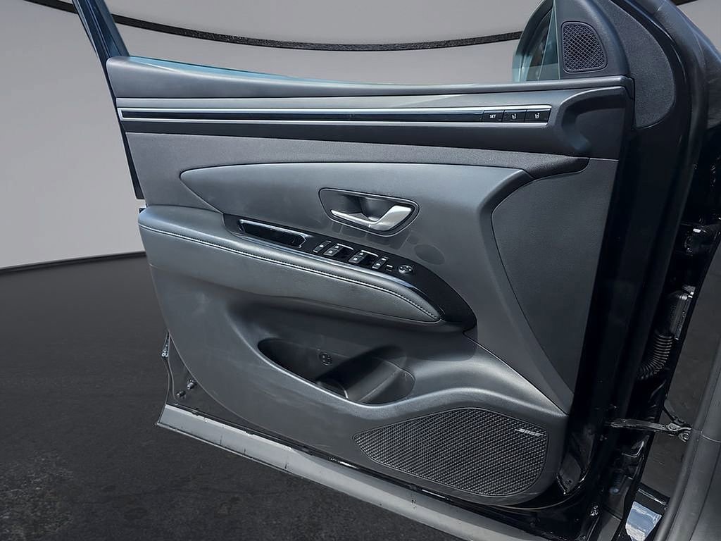 Certified 2023 Hyundai Tucson Limited AWD/4WD image 36
