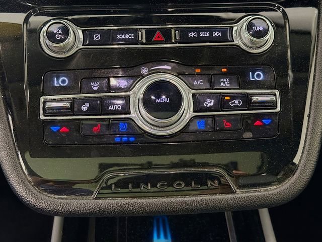 Used 2020 Lincoln Corsair Reserve w/ Equipment Group 201A AWD/4WD image 19