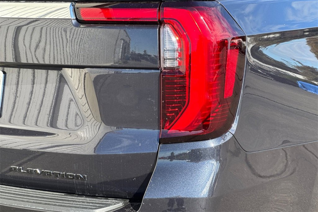 New 2026 GMC Yukon XL Elevation w/ Elevation Premium Package image 7