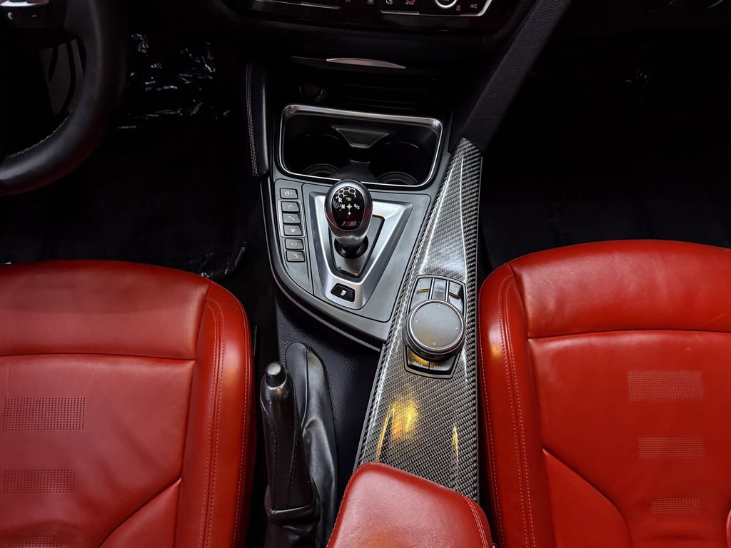 Used 2018 BMW M3 RWD image 22