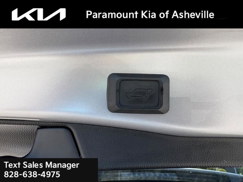 Used 2022 Toyota RAV4 XLE w/ Convenience Package AWD/4WD image 27