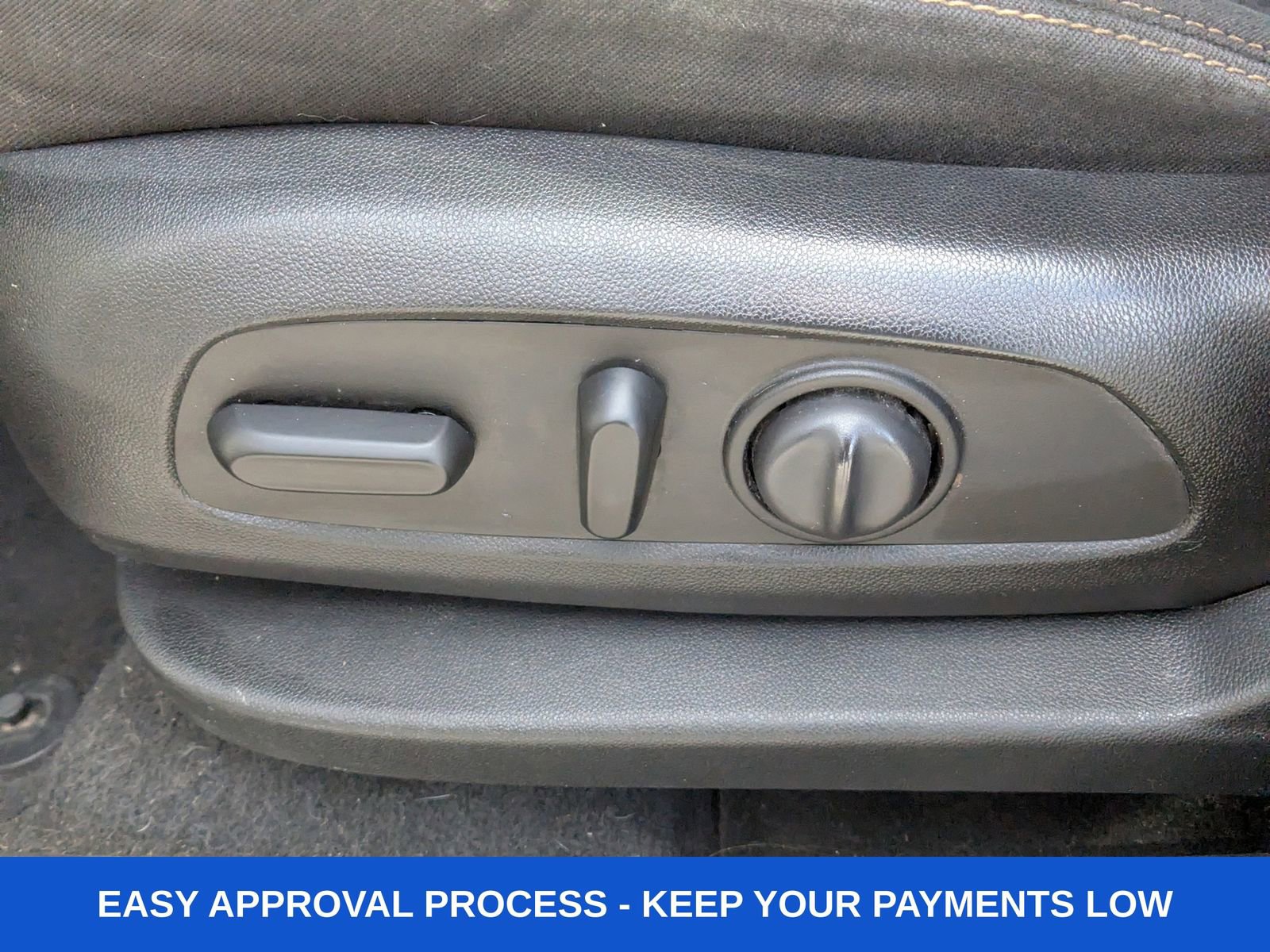 Used 2019 GMC Terrain SLE w/ Driver Convenience Package AWD/4WD image 25