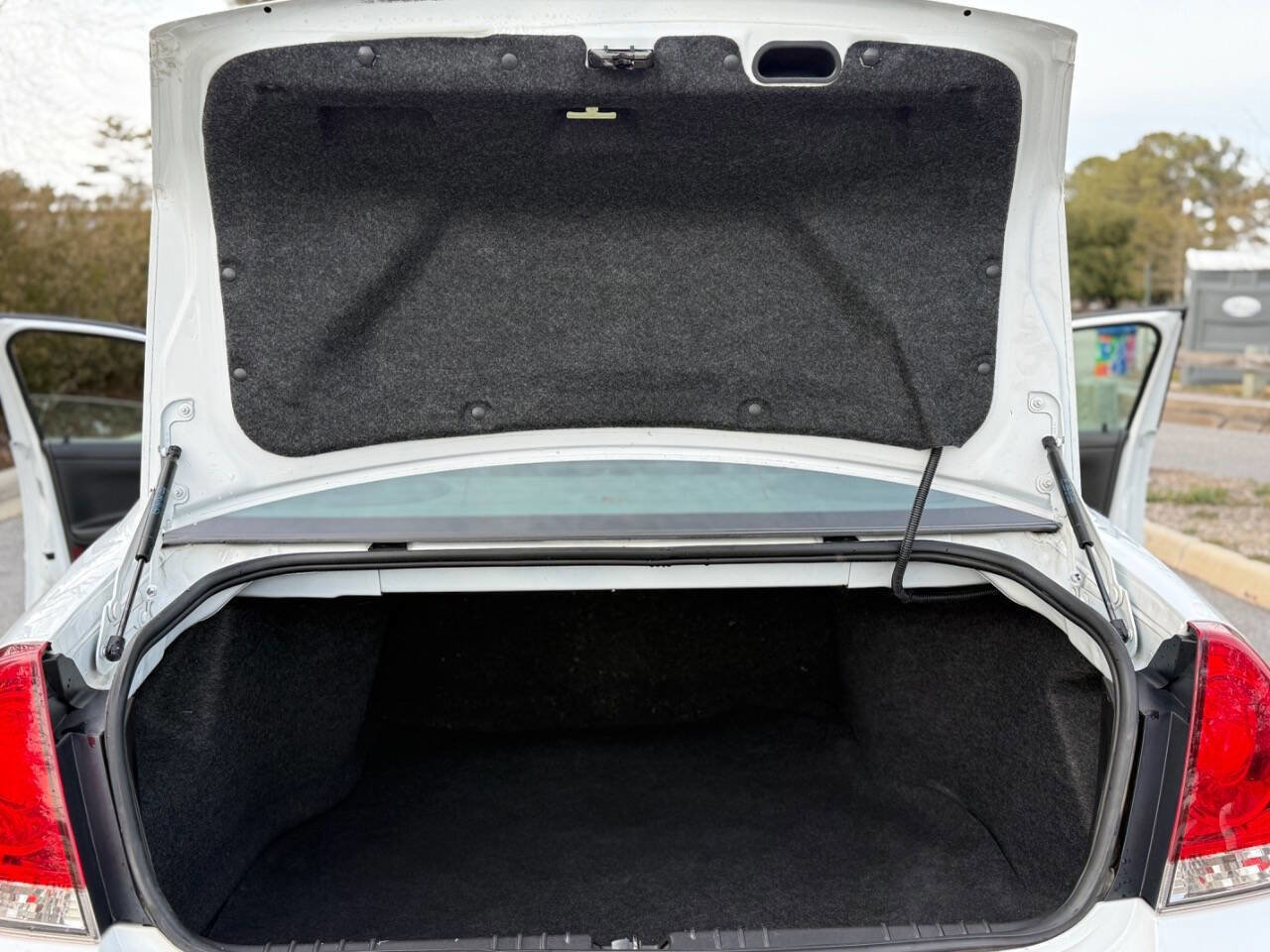 Used 2016 Chevrolet Impala Limited LS image 9