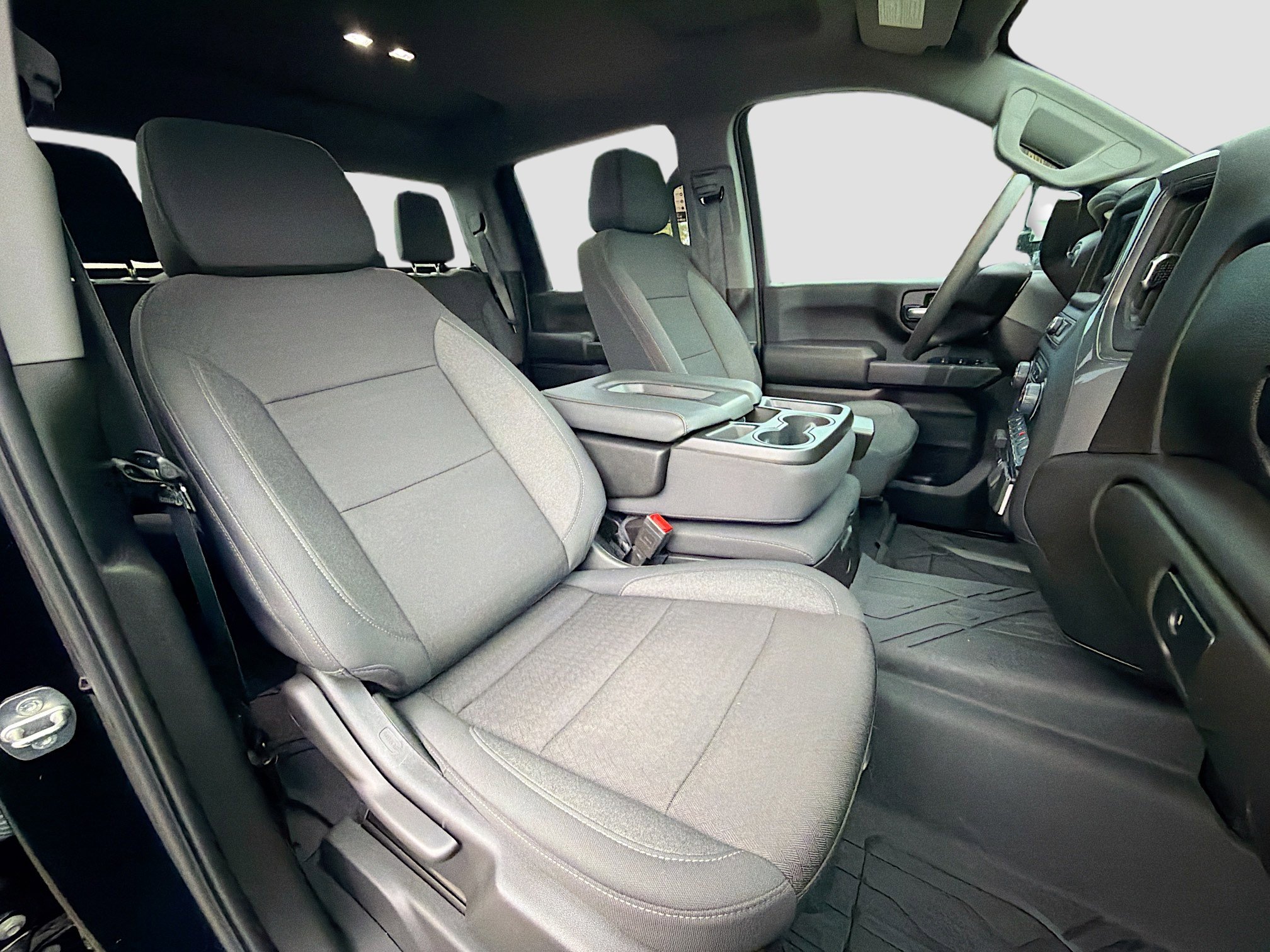 Used 2024 Chevrolet Silverado 2500 Custom w/ Custom Value Package image 14