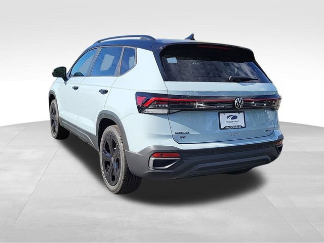 Used 2026 Volkswagen Taos SE AWD/4WD image 6