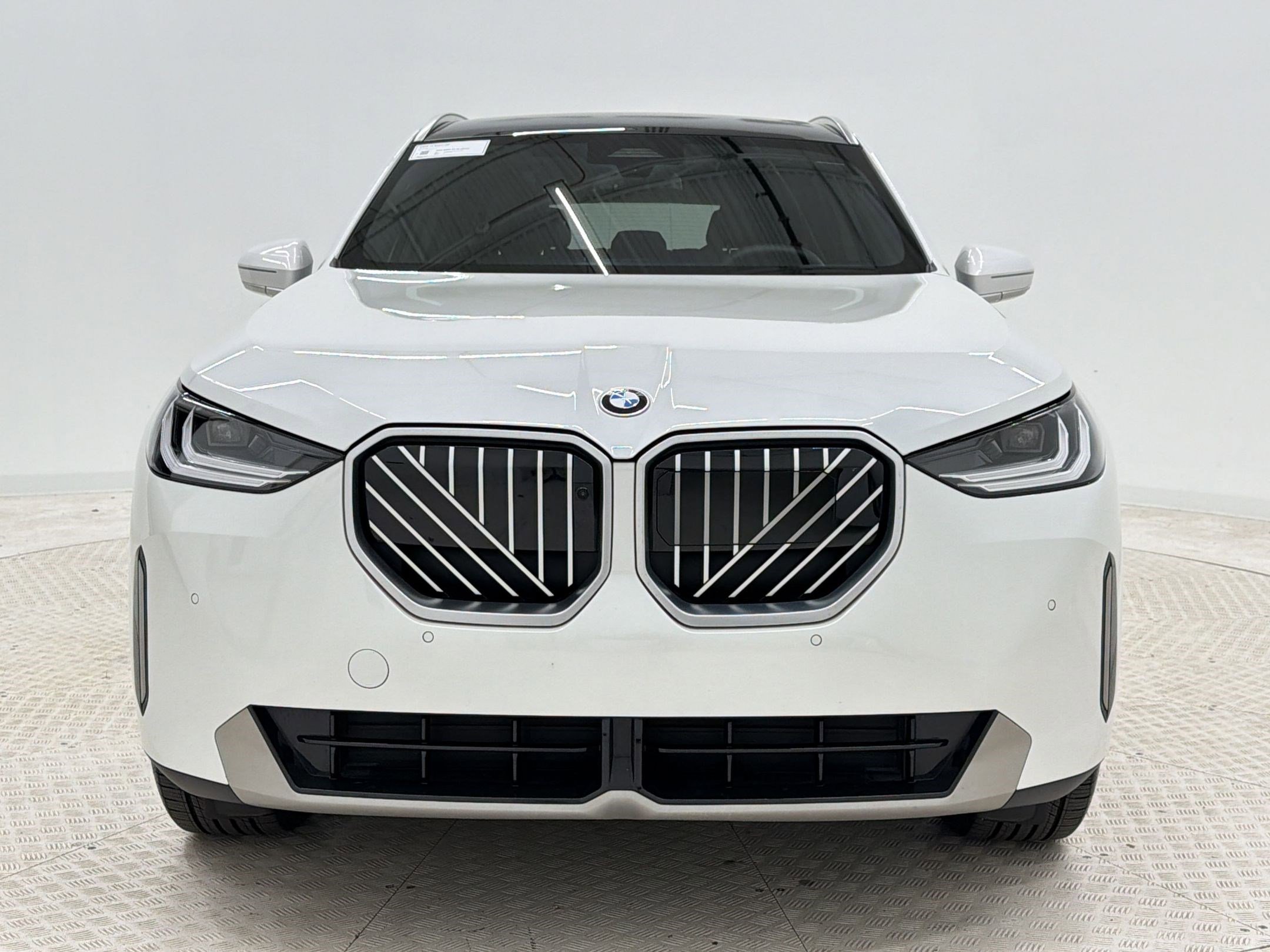 Used 2025 BMW X3 xDrive30i w/ Premium Package AWD/4WD image 6