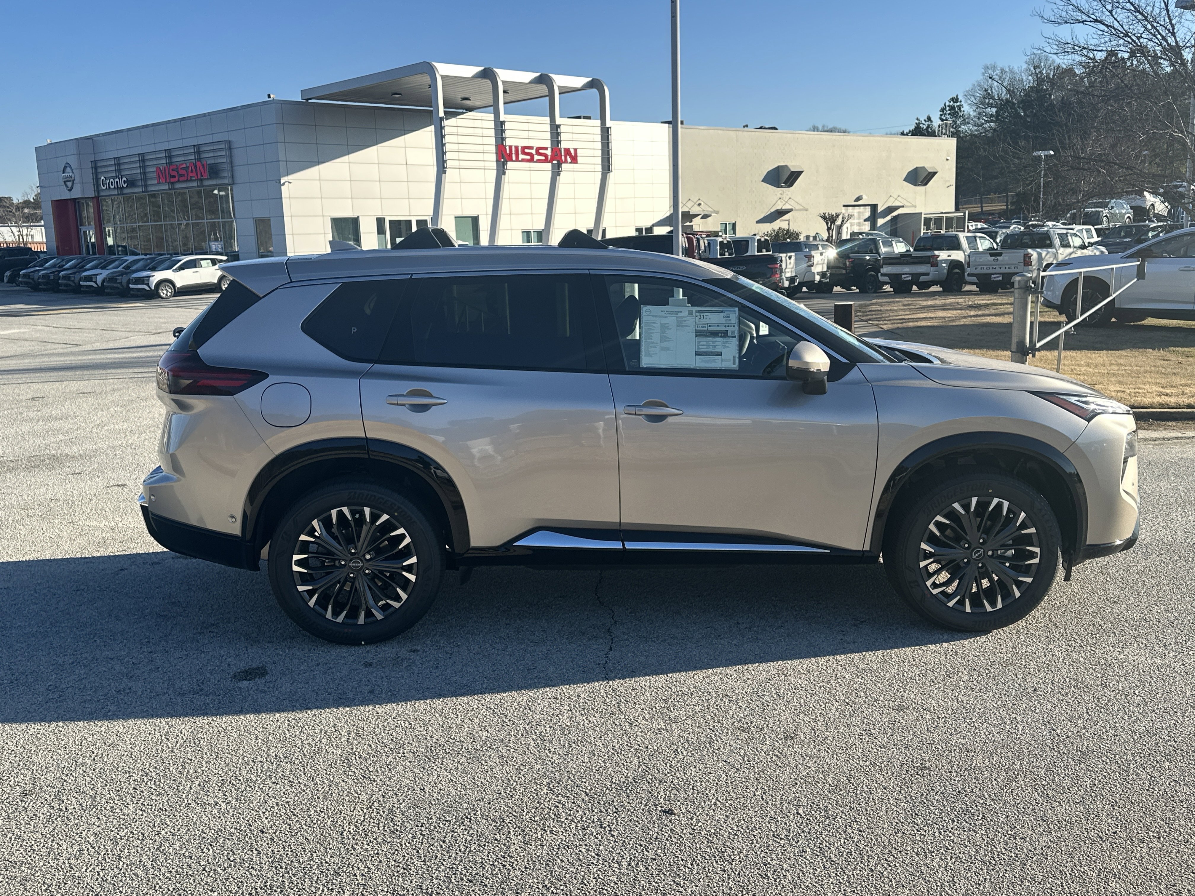 New 2026 Nissan Rogue Platinum w/ Platinum Premium Package image 4