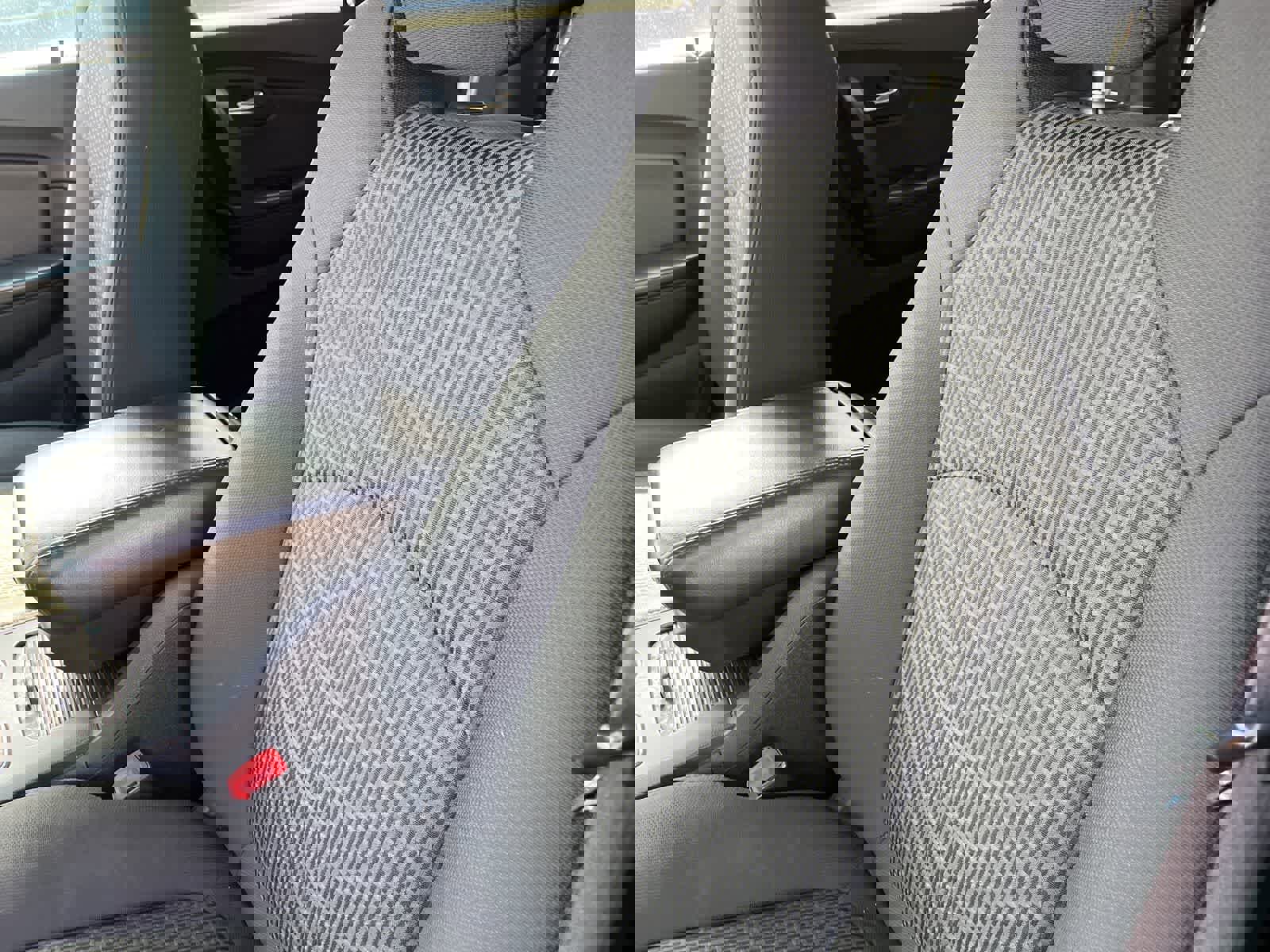 Used 2009 Chevrolet Traverse LT image 23