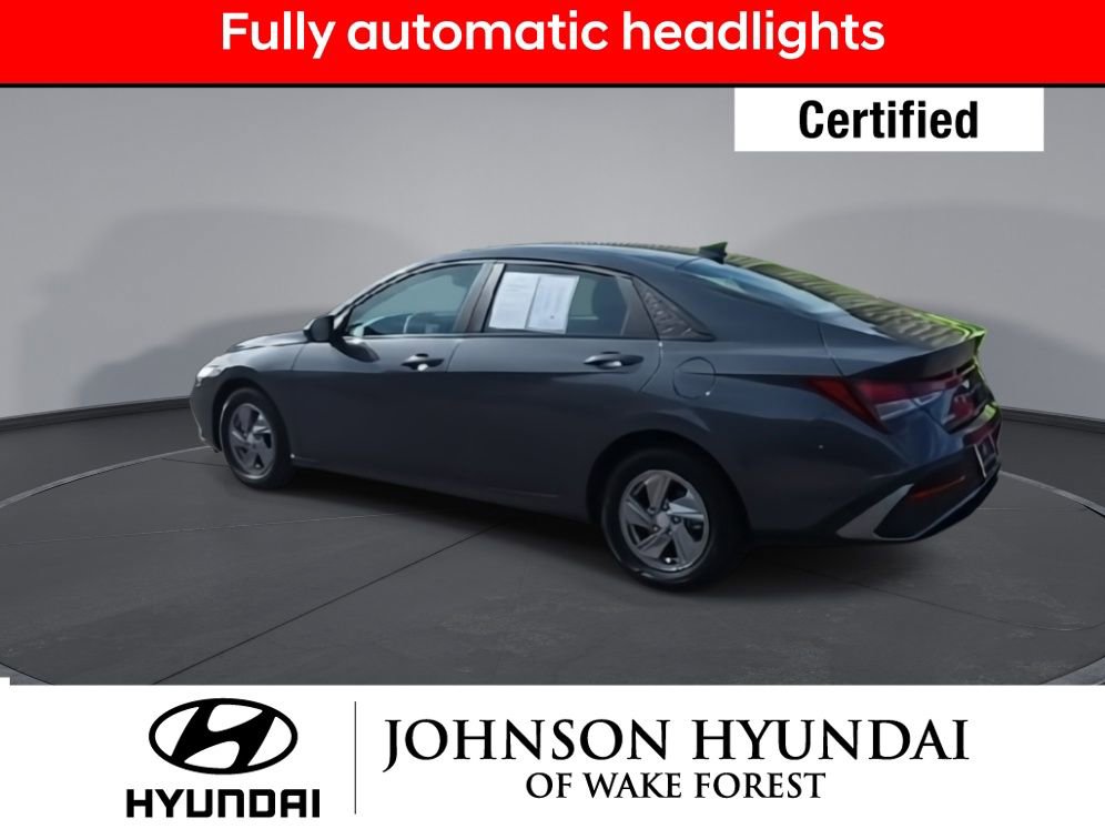 Certified 2025 Hyundai Elantra SE image 6