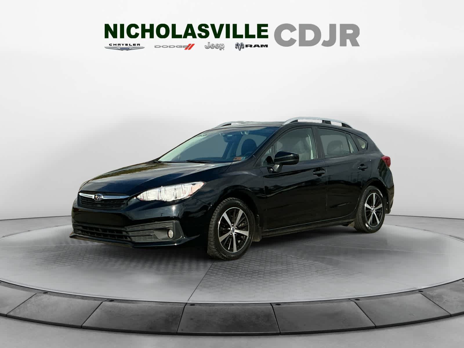 Used 2022 Subaru Impreza 2.0i Premium w/ Popular Package #2 AWD/4WD image 1
