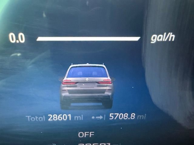 Certified 2024 BMW X7 M60i w/ Executive Package image 4