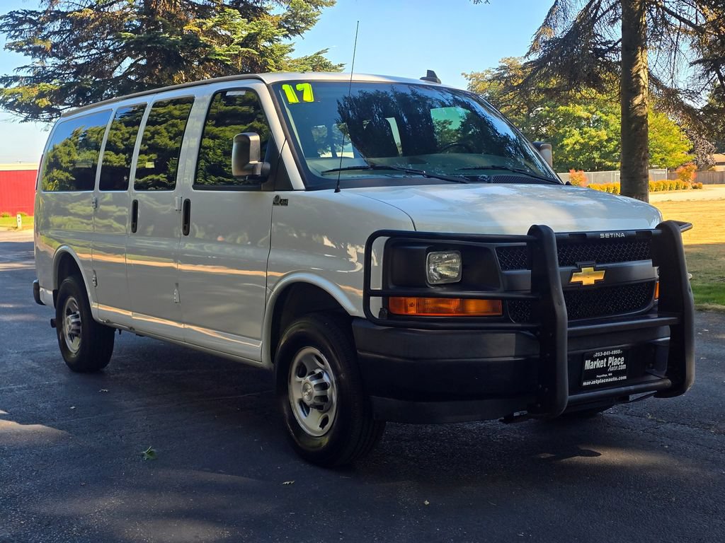 Used 2017 Chevrolet Express 2500 LS RWD image 8