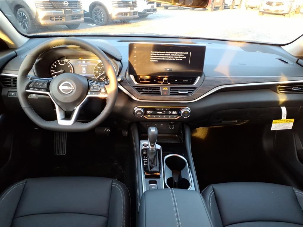 New 2025 Nissan Altima 2.5 SL image 11