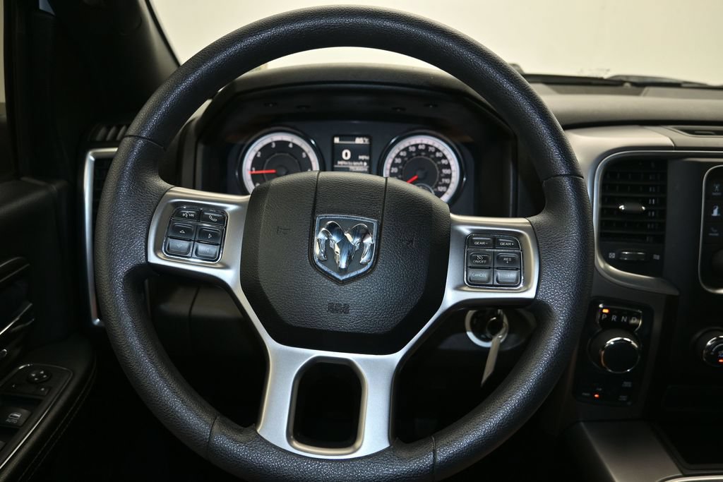 Used 2022 RAM 1500 Warlock AWD/4WD image 13