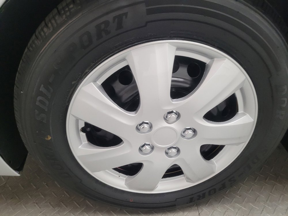 Used 2019 Hyundai Elantra SE image 31
