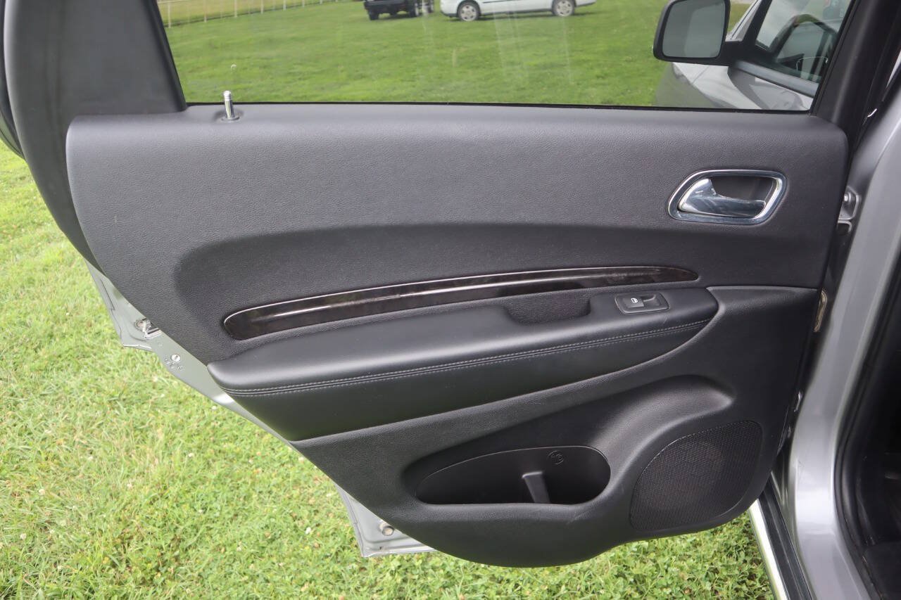 Used 2016 Dodge Durango Limited w/ Nav & Power Liftgate Group AWD/4WD image 29
