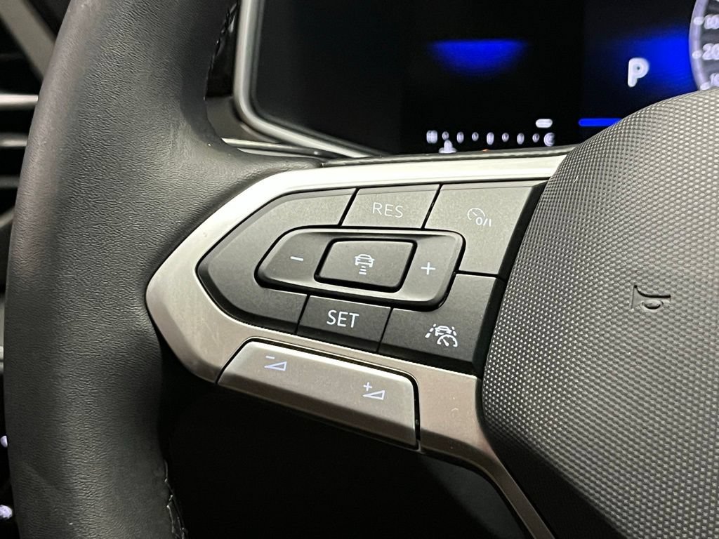 New 2026 Volkswagen Taos SE AWD/4WD image 25