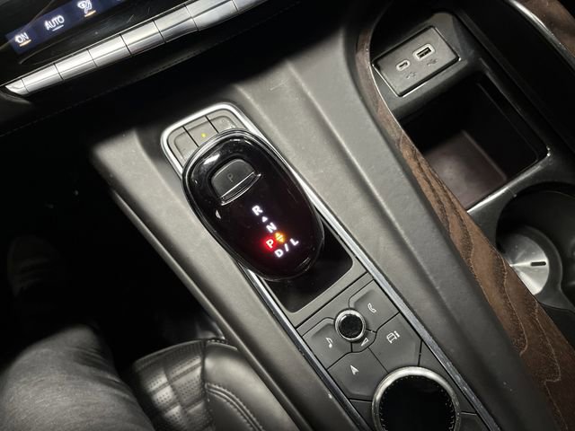 Used 2023 Cadillac Escalade Sport Platinum image 25