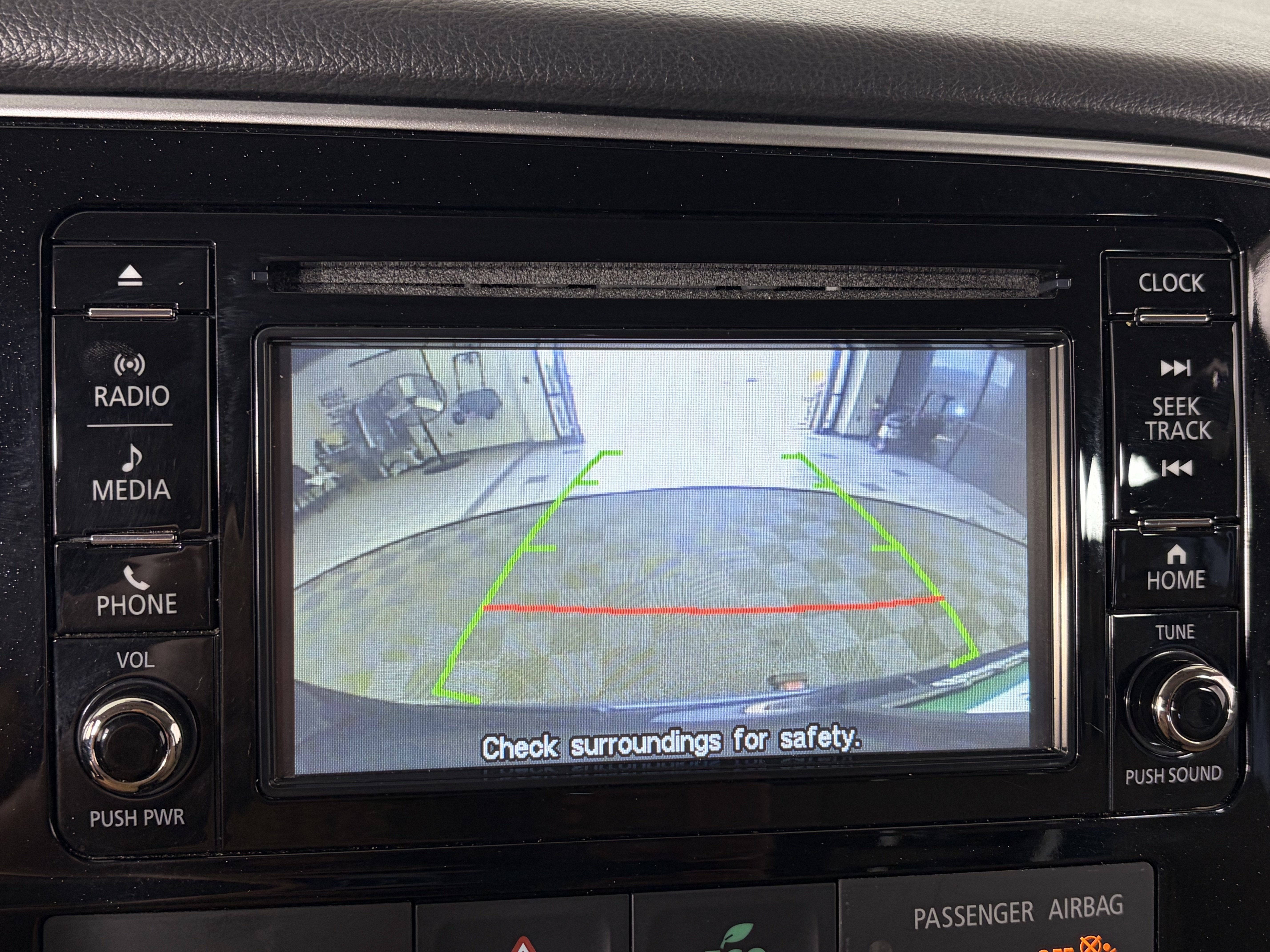 Used 2016 Mitsubishi Outlander SEL AWD/4WD image 20
