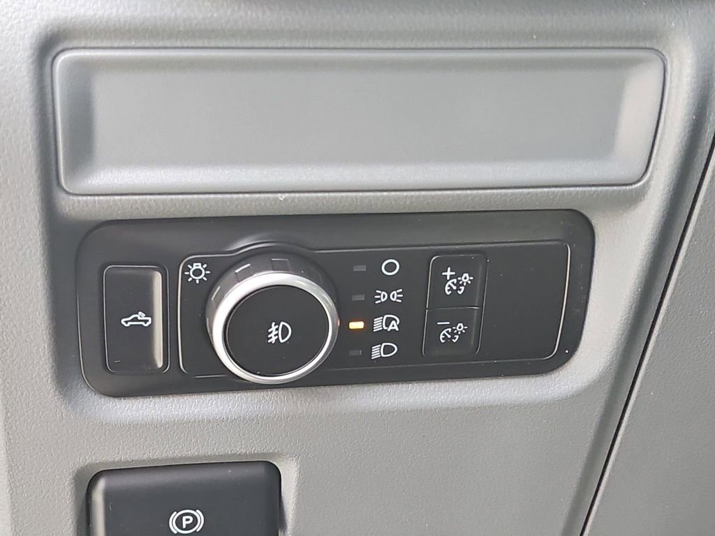 Used 2023 Ford F150 XLT w/ Trailer Tow Package image 34