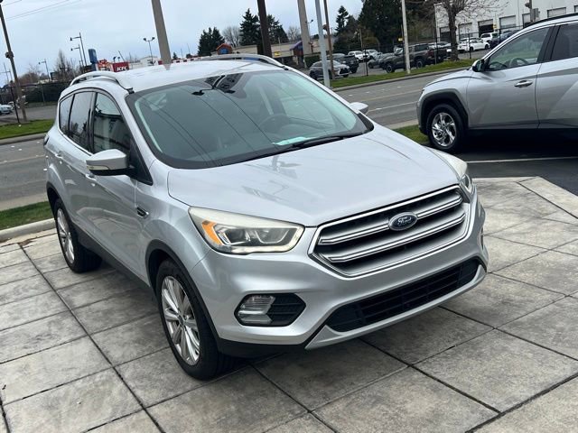 Used 2017 Ford Escape Titanium image 5
