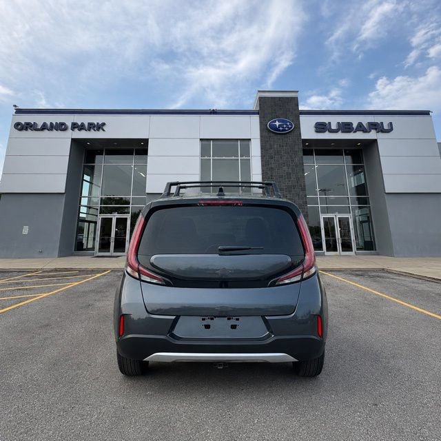 Used 2025 Kia Soul LX w/ LX Technology Package FWD image 6