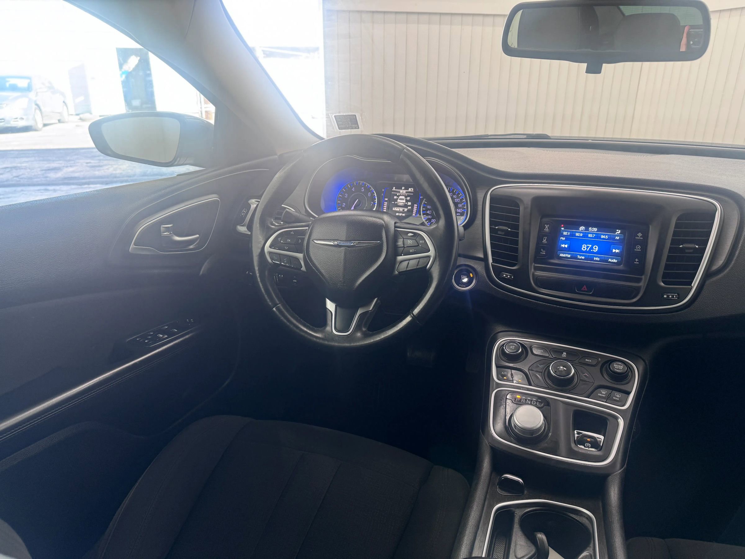 Used 2015 Chrysler 200 Limited image 14
