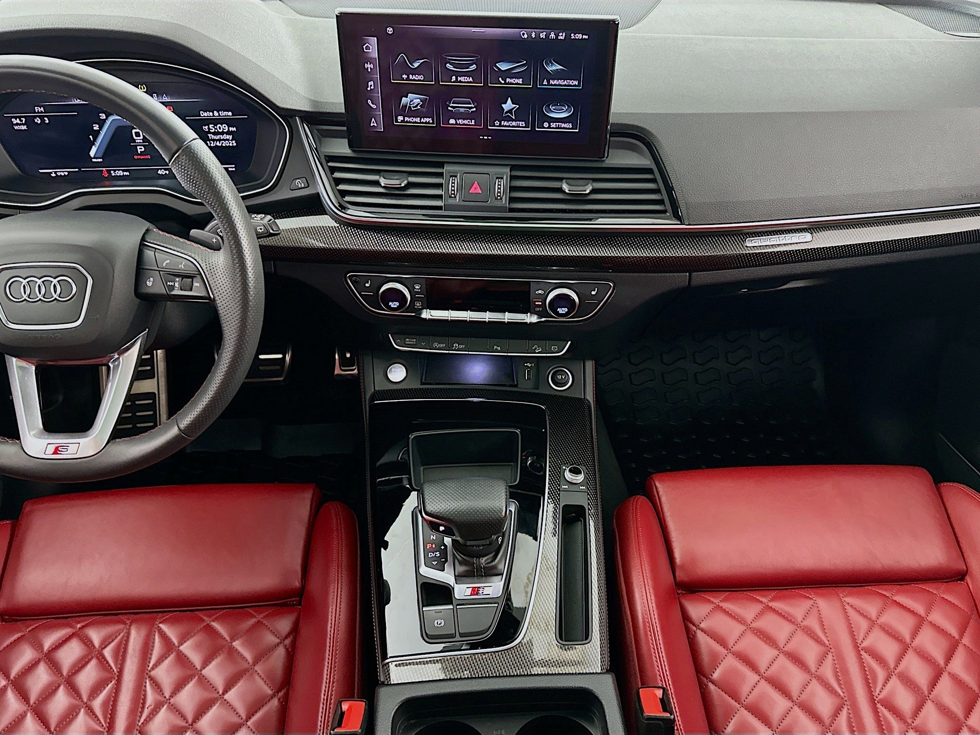 Used 2023 Audi SQ5 Premium Plus w/ Premium Plus Package image 11