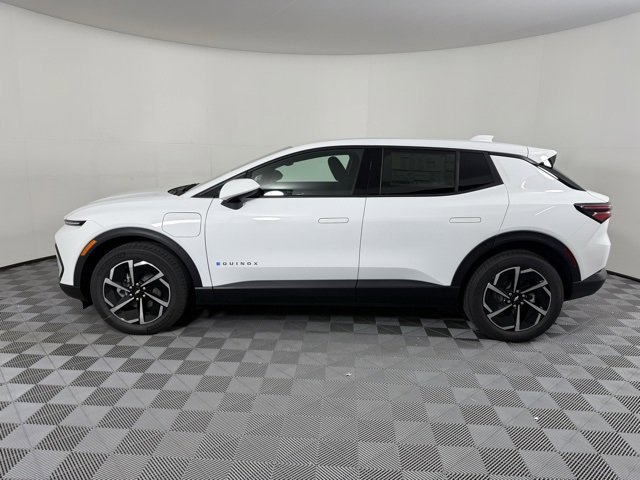 New 2026 Chevrolet Equinox EV LT image 6