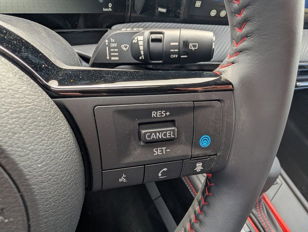 New 2026 Nissan Kicks SR w/ SR Premium Package AWD/4WD image 19