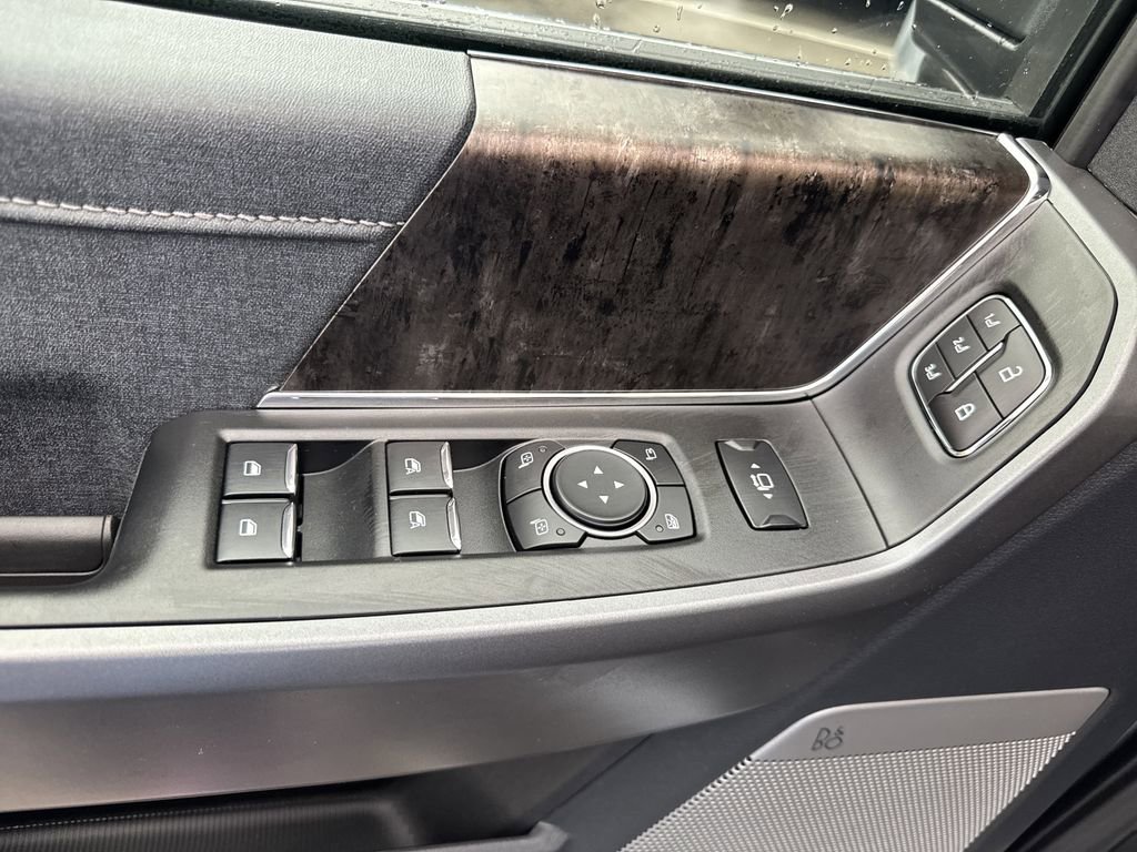 New 2026 Ford F350 Lariat w/ Lariat Ultimate Package image 26