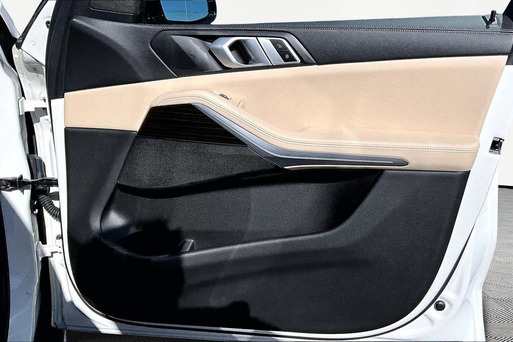 Used 2019 BMW X5 xDrive40i w/ Convenience Package image 24