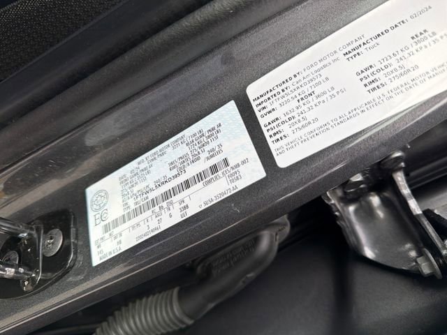 Used 2024 Ford F150 Lariat AWD/4WD image 29