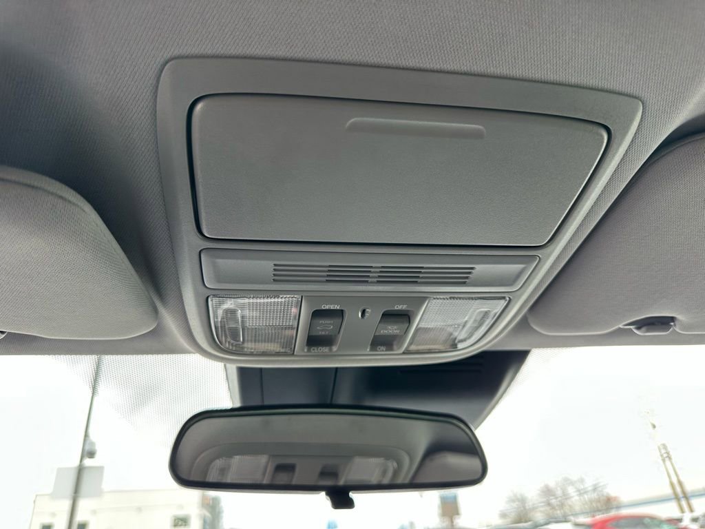 Used 2019 Honda CR-V EX image 30