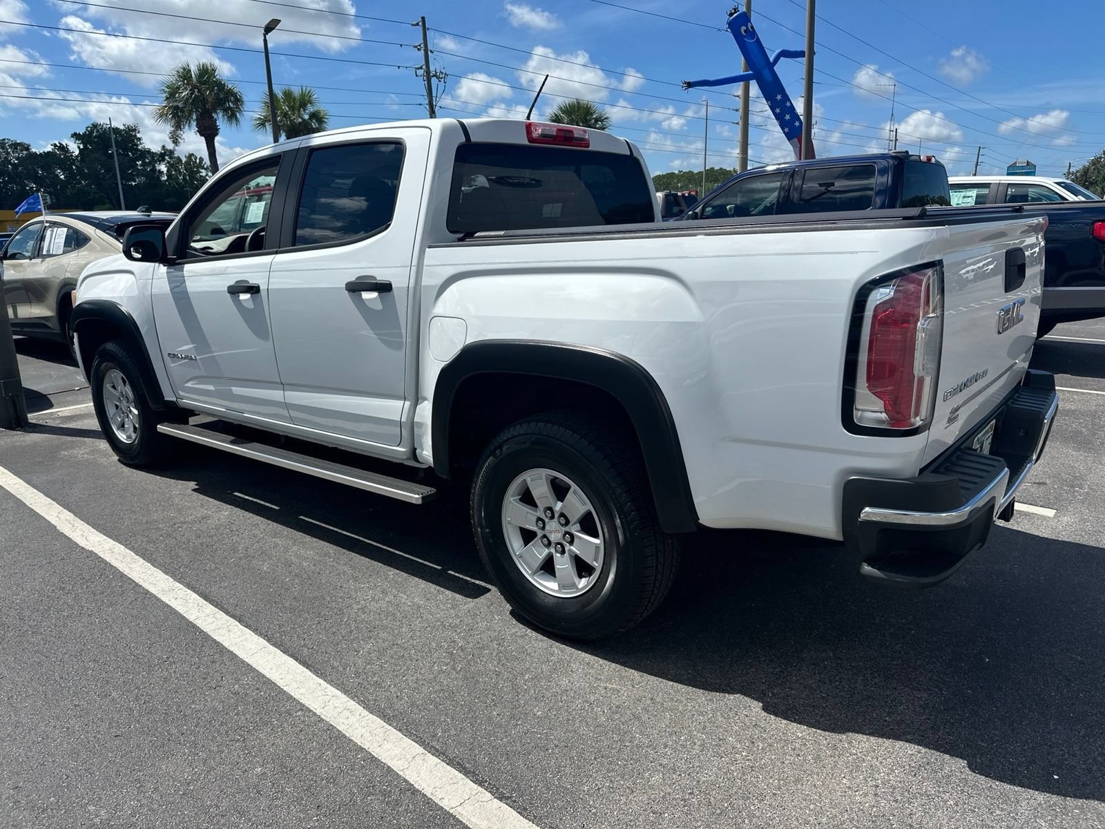 Used 2020 GMC Canyon 2WD Crew Cab w/ Convenience Package image 5