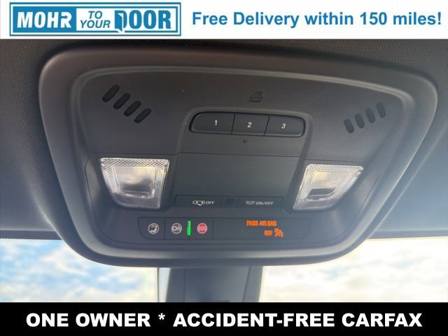 Used 2023 Chevrolet Traverse LT image 28