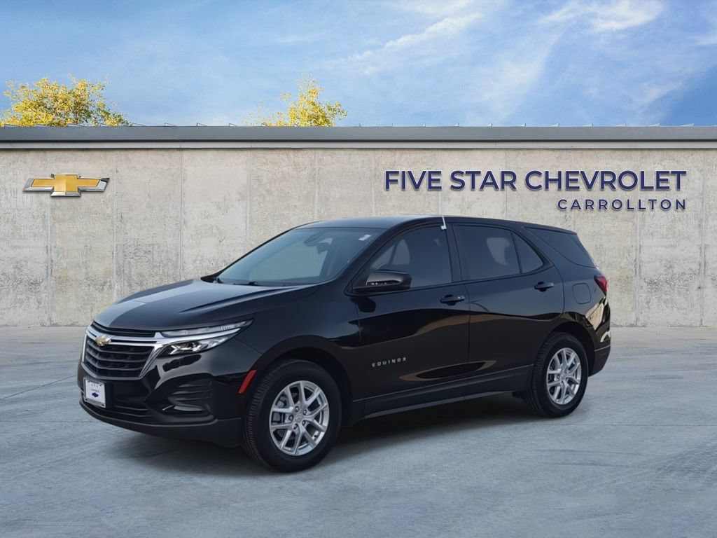 Used 2022 Chevrolet Equinox LS AWD/4WD image 4