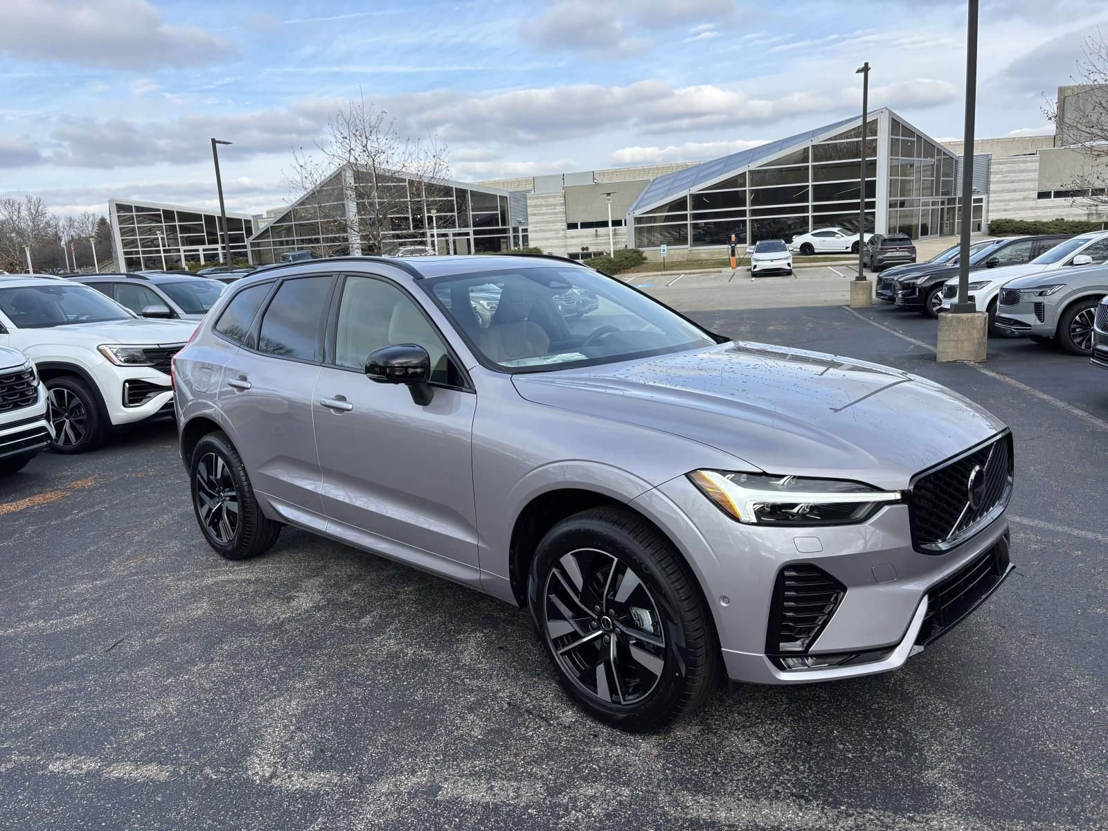 New 2026 Volvo XC60 B5 Plus w/ Protection Package Premier