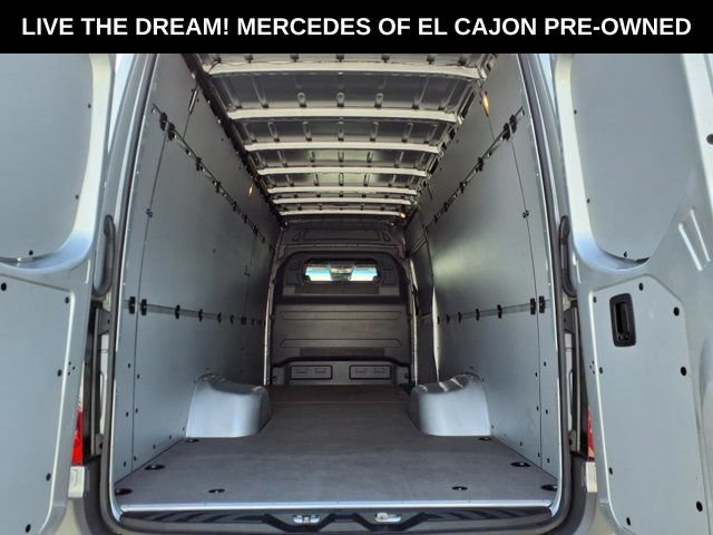 Used 2024 Mercedes-Benz Sprinter 3500 image 20