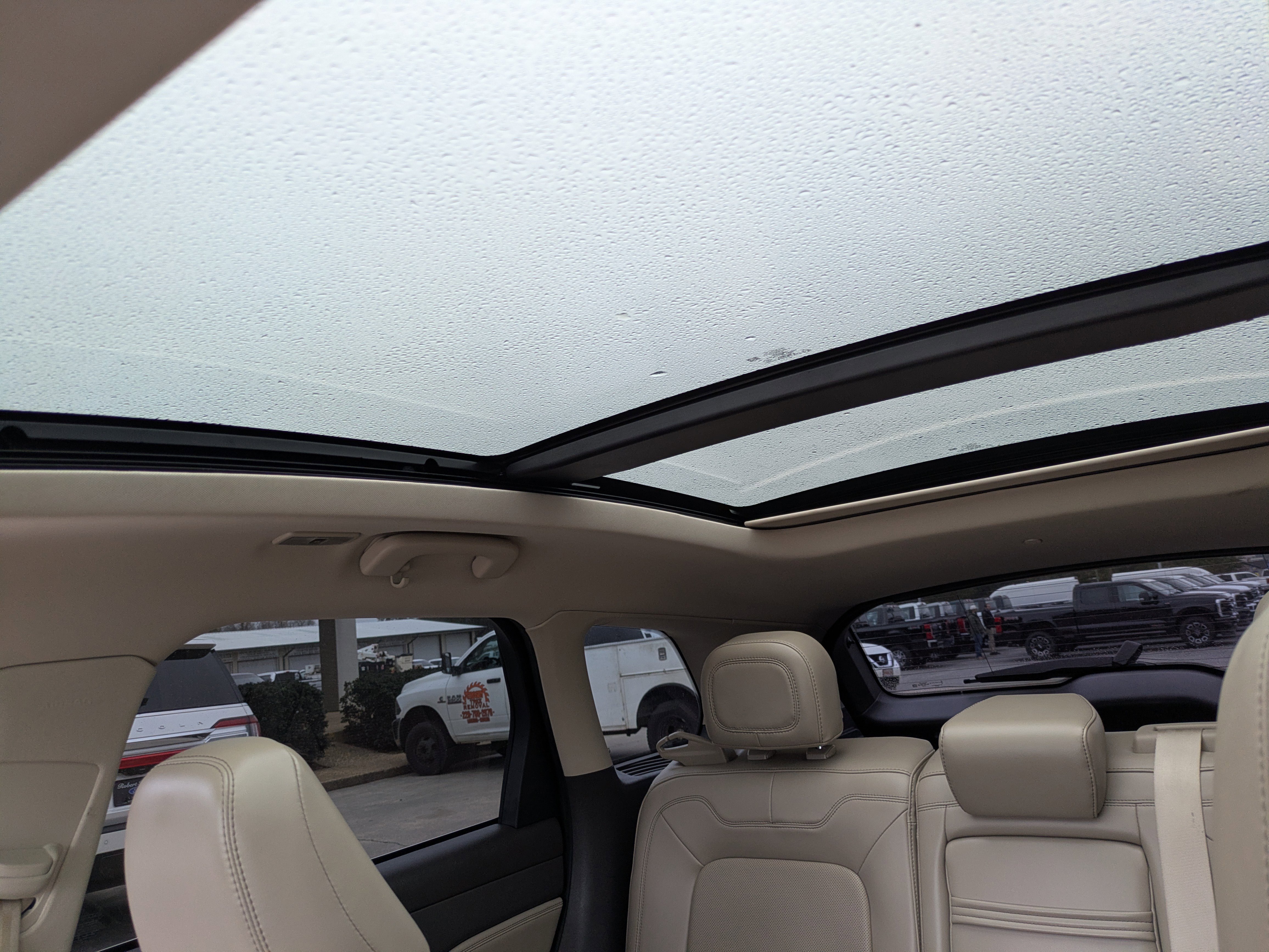 Used 2021 Lincoln Corsair Reserve image 26