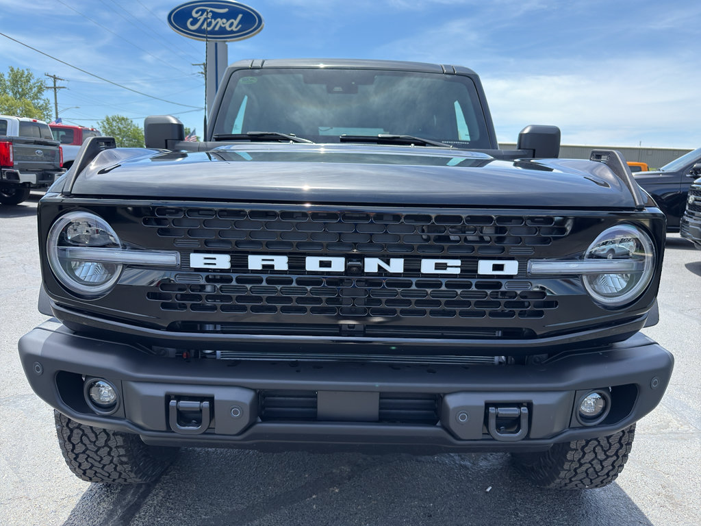 New 2026 Ford Bronco Badlands AWD/4WD image 3