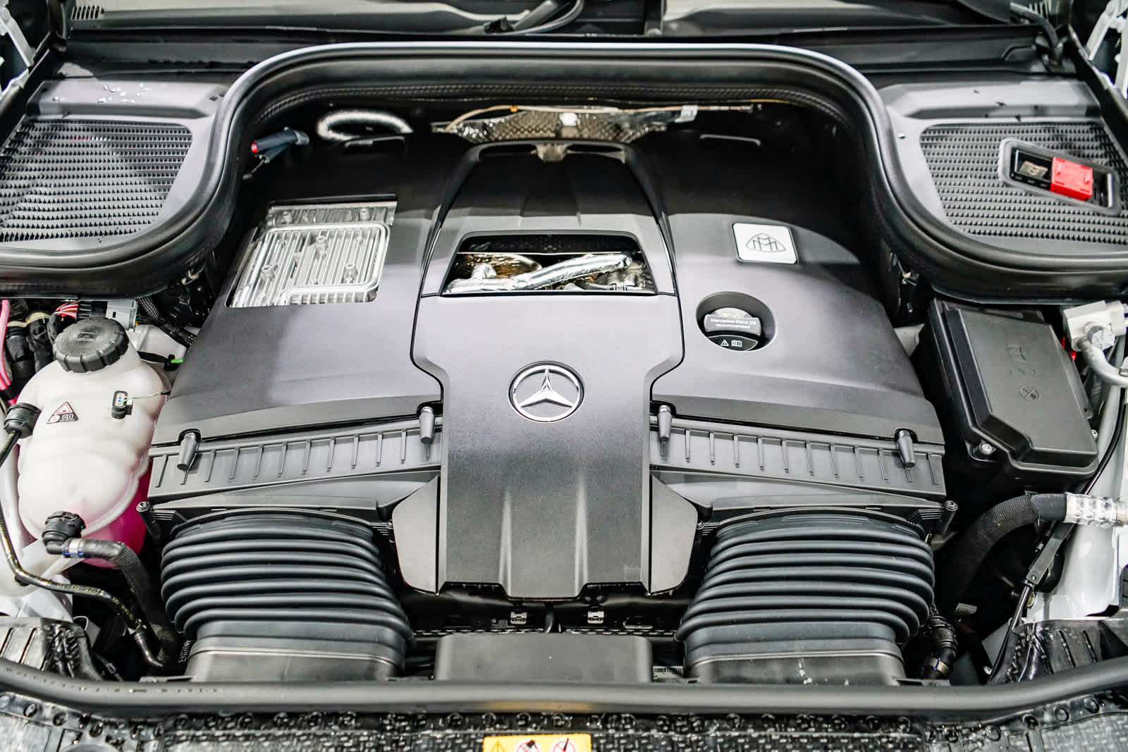 New 2026 Mercedes-Benz Maybach GLS 600 4MATIC image 12