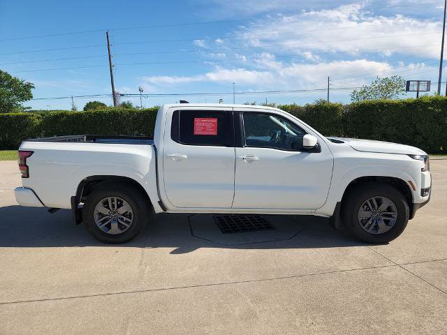 Certified 2025 Nissan Frontier SV w/ SV Convenience Package image 4