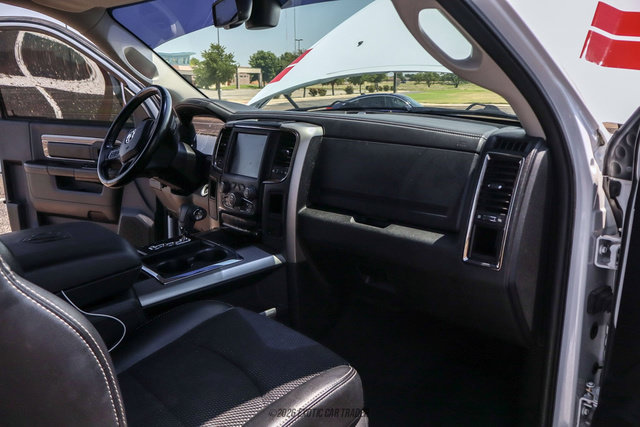 Used 2013 RAM 1500 R/T w/ Convenience Group RWD image 26
