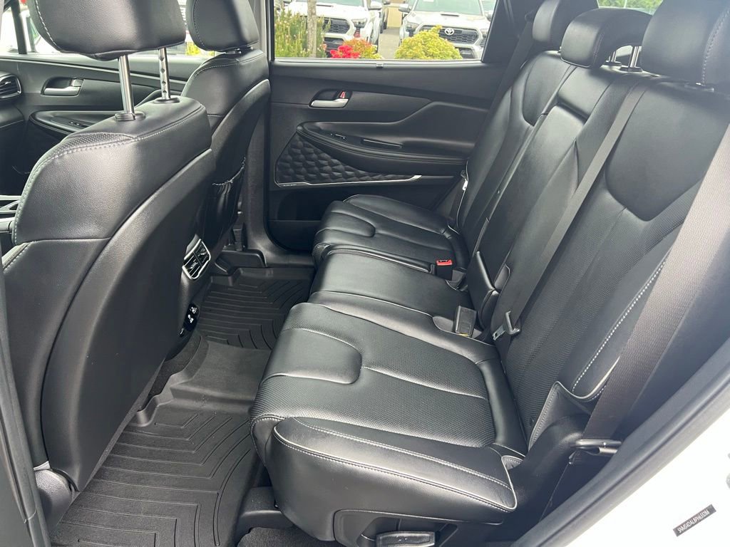 Used 2023 Hyundai Santa Fe Limited AWD/4WD image 17