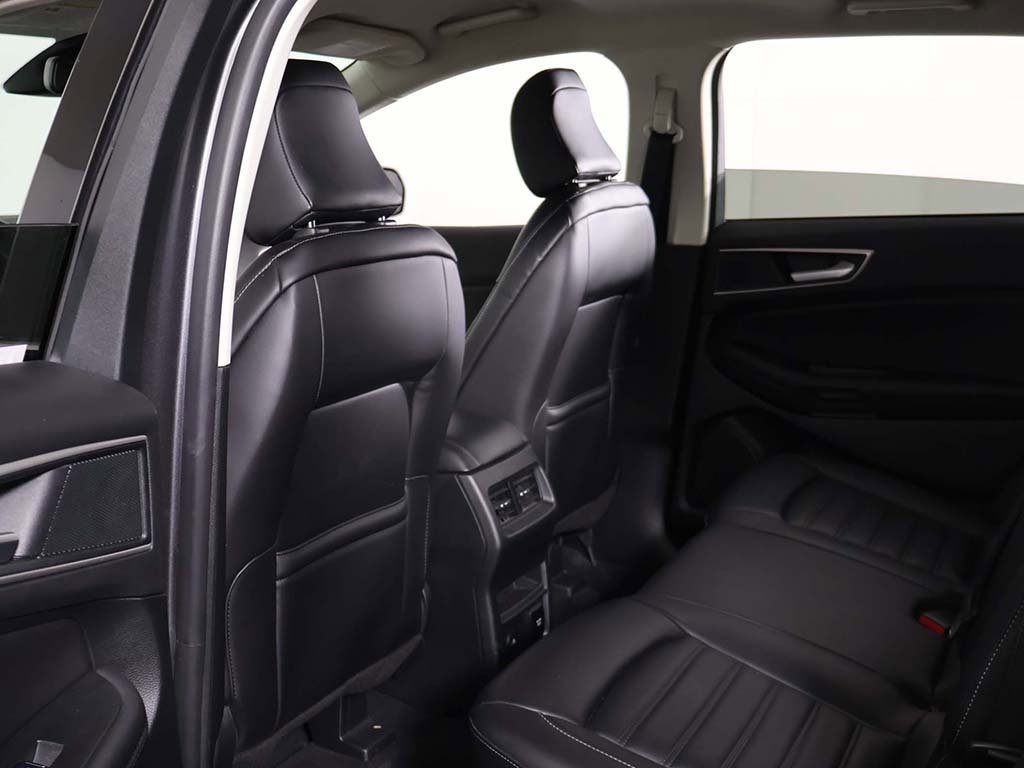 Used 2024 Ford Edge SEL w/ Convenience Package image 25