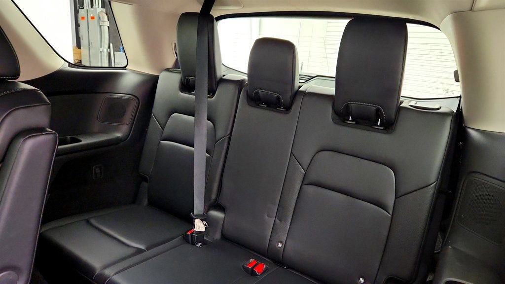 Used 2023 Nissan Pathfinder SL w/ SL Premium Package AWD/4WD image 22